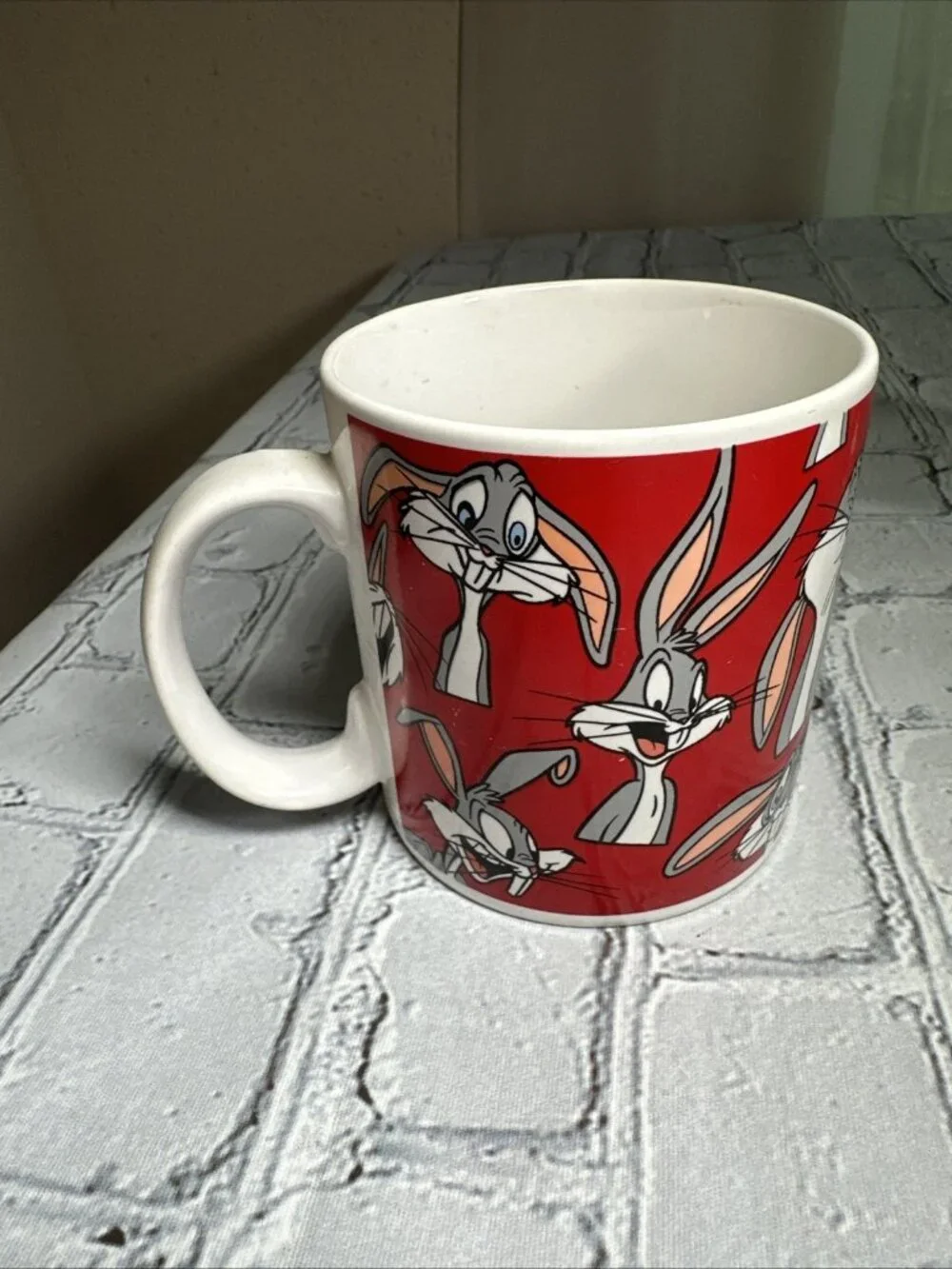 N/A vtg looney